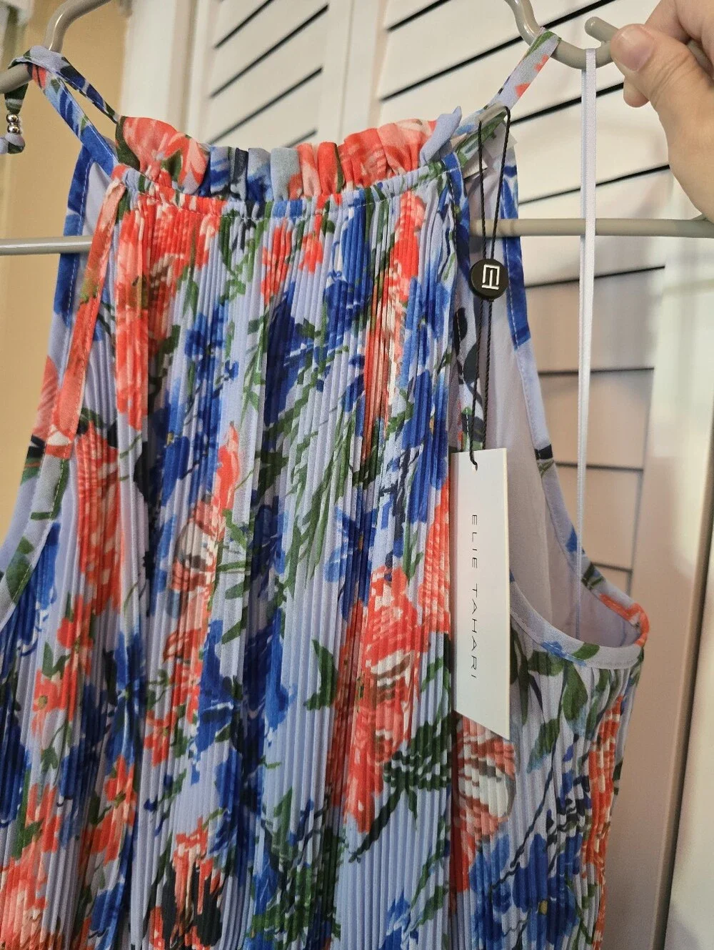 NWT Elie Tahari The Morgan Midi Dress Floral Pleated Halter in size Small - Picture 14 of 17
